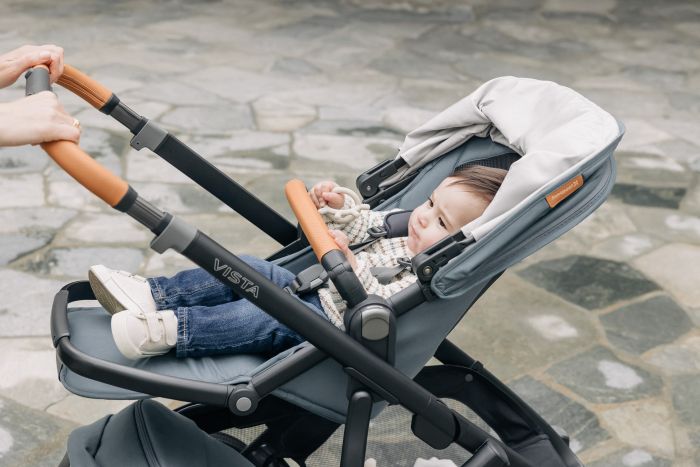 Uppababy Vista V3 pushchair & carrycot - Dillan - Image 8